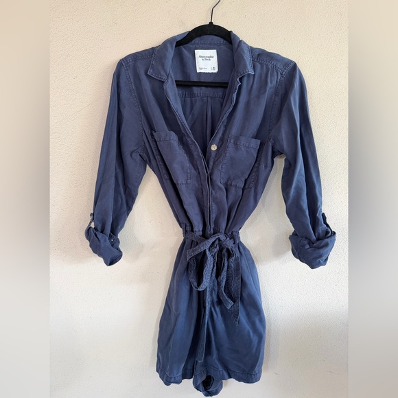 Abercrombie & Fitch Navy Blue Long Sleeve Romper - Picture 2 of 6